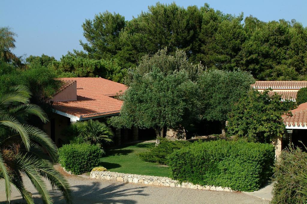 Hotel Ristorante Sa Pedrera Càbras 外观 照片