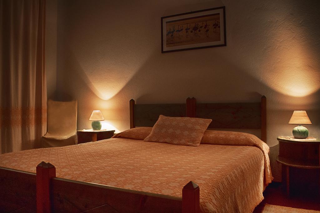 Hotel Ristorante Sa Pedrera Càbras 客房 照片